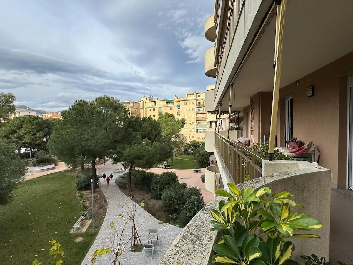 Apartment La Casa Nel Parco By Smart-Home Vallecrosia Italy